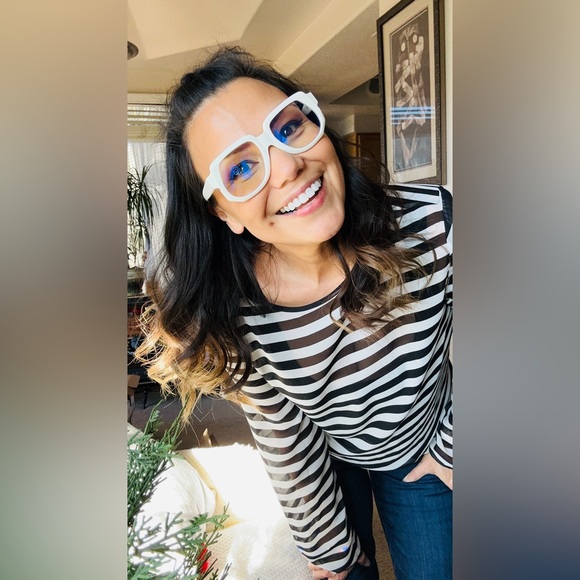 Hi Gorgeous, I'm Suzette! Thank you for stopping by! - Picture 8 of 17